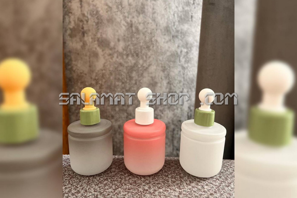 رنگ کاری شیشه آرایشی